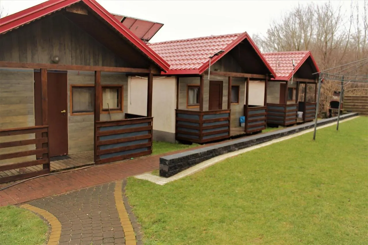 Camping Domki Letniskowe Варшава Деревянный коттедж