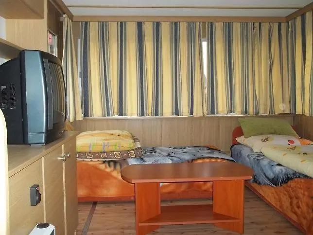 Camping Domki Letniskowe Варшава 0*,  Польша